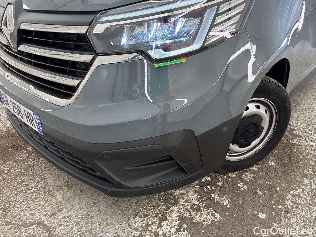  Renault  Trafic  Fourgon L2H1 3T Grand Confort 2.0 dCi 130CV BVM6 E6d #25
