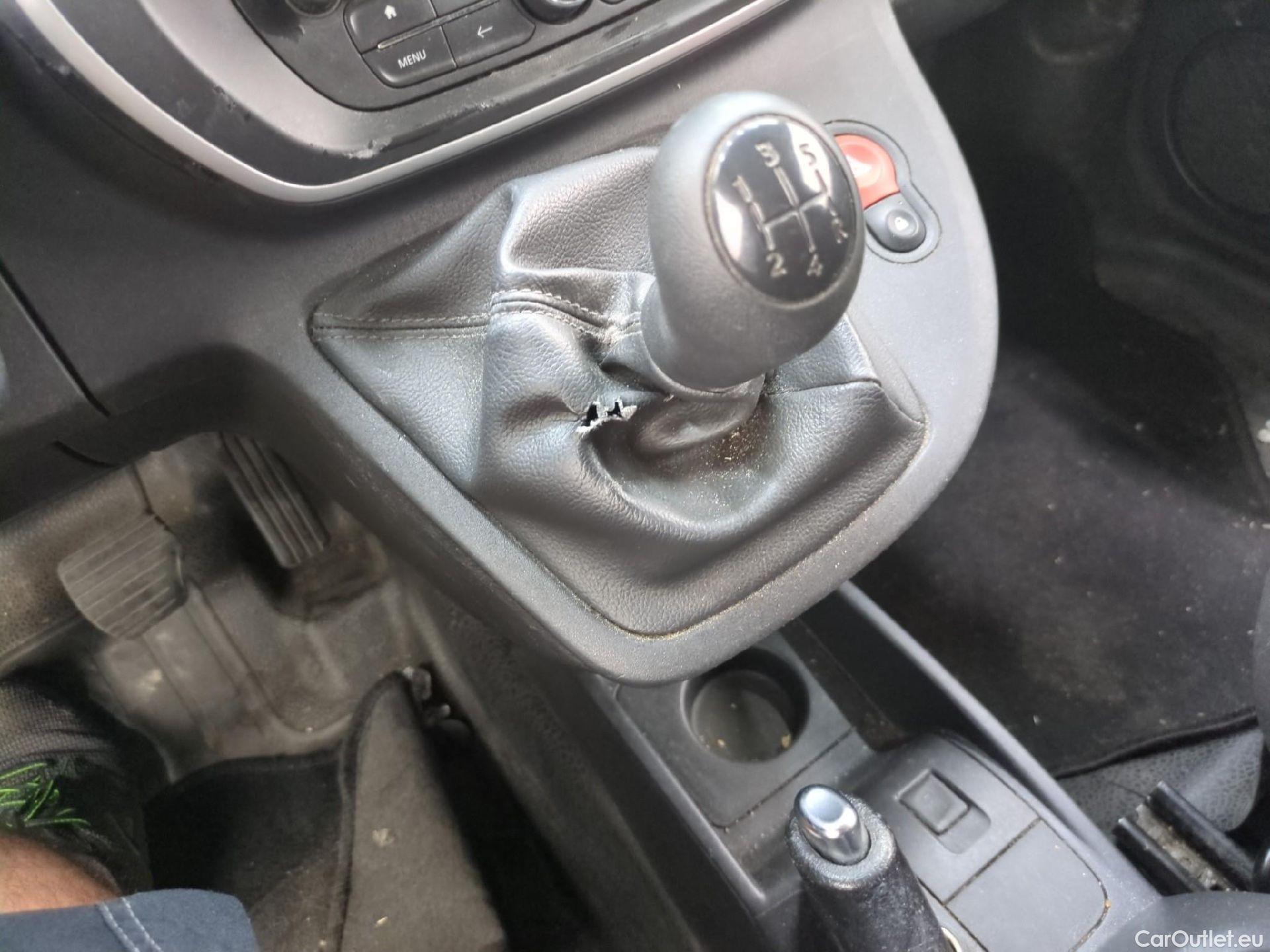  Renault  Kangoo  Express Compact Extra (Série Spéciale) 1.5 dCi 90CV BVM5 E6 #1