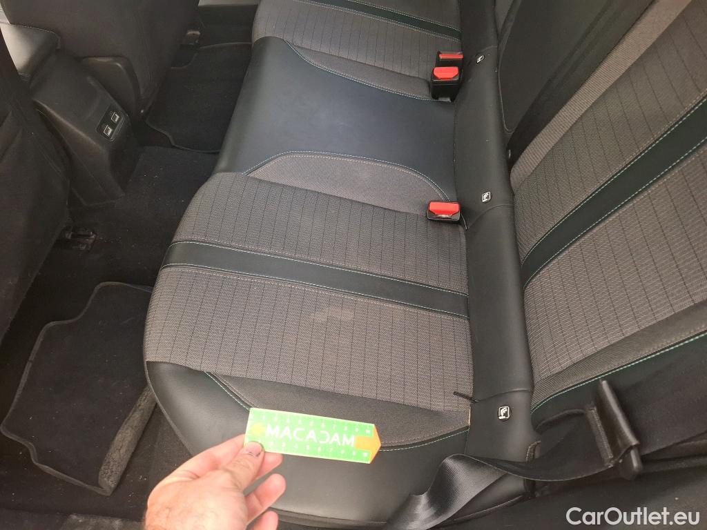  Peugeot  2008  Allure 1.2 PureTech 130CV BVA8 E6d #15