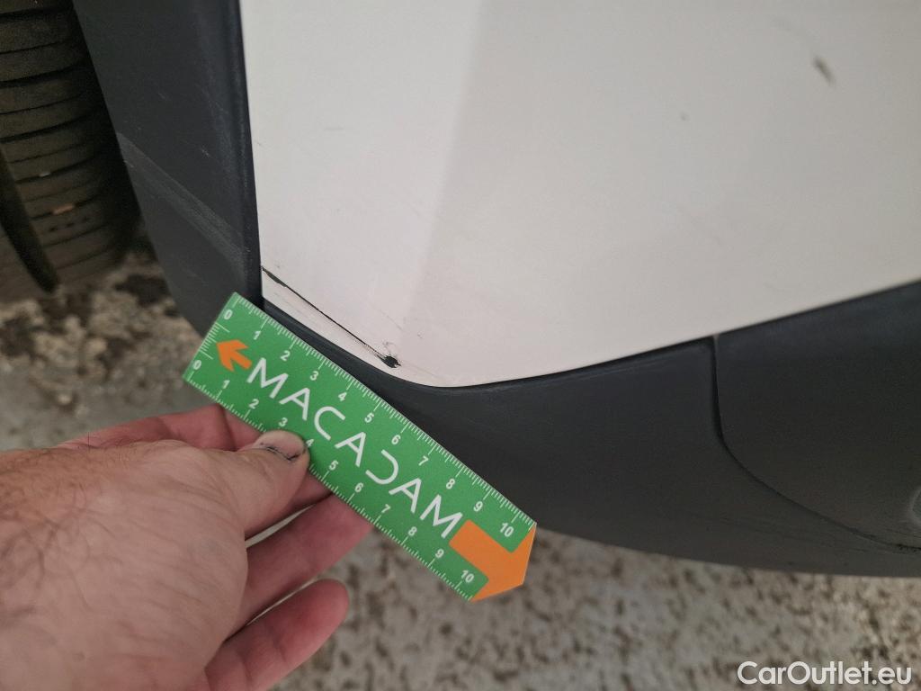  Peugeot  2008  Allure 1.2 PureTech 130CV BVA8 E6d #26