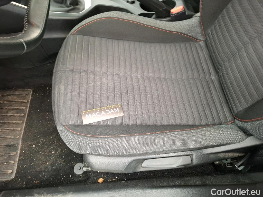  Peugeot  2008   / 2019 / 5P / Crossover PureTech 100 SS ACTIVE BUSINESS / GARANTIE STELLANTIS 10 ANS VOIR PHOTO 2 #17