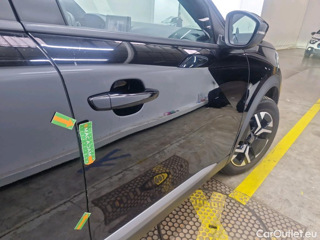  Peugeot  2008   / 2023 / 5P / Crossover PureTech 130 SS EAT8 ALLURE / GARANTIE STELLANTIS 10 ANS VOIR PHOTO 2 #9