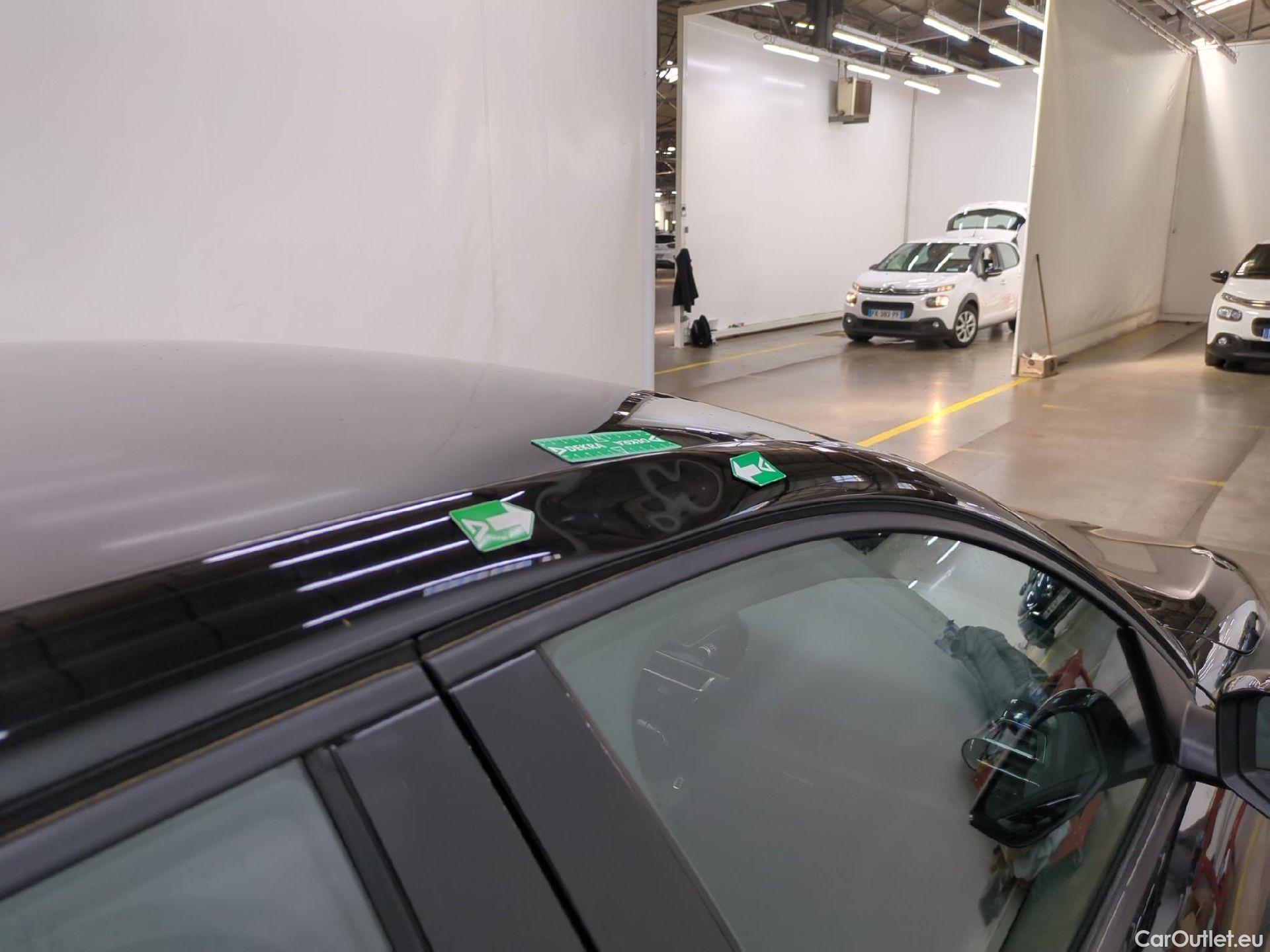  Citroen  C4  X Feel Pack 1.2 PureTech 130CV BVA8 6E / GARANTIE STELLANTIS 10 ANS VOIR PHOTO 2 #5