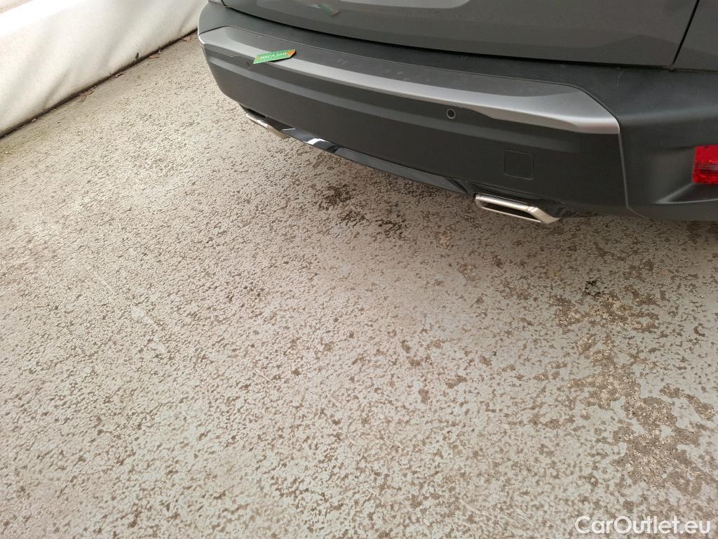  Peugeot  2008   / 2023 / 5P / Crossover PureTech 130 SS EAT8 ALLURE / GARANTIE STELLANTIS 10 ANS VOIR PHOTO 2 #14