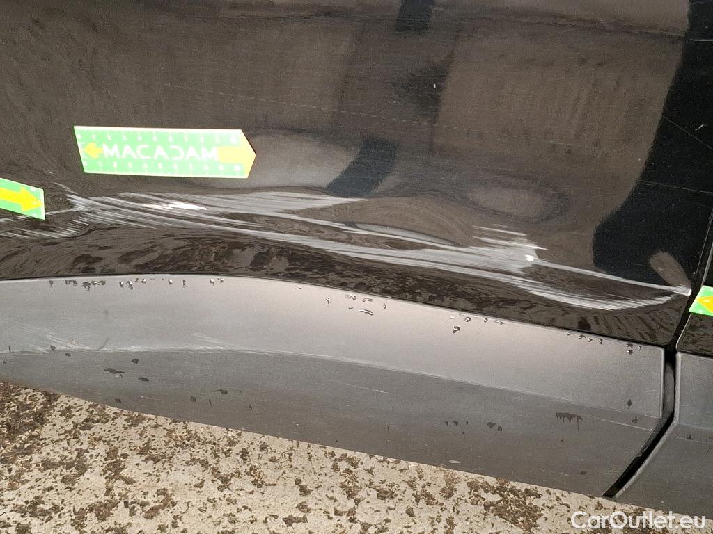  Citroen  C4   X / 2022 / 4P / Berline PureTech 130 SS EAT8 Feel Pack / GARANTIE STELLANTIS 10 ANS VOIR PHOTO 2 #5
