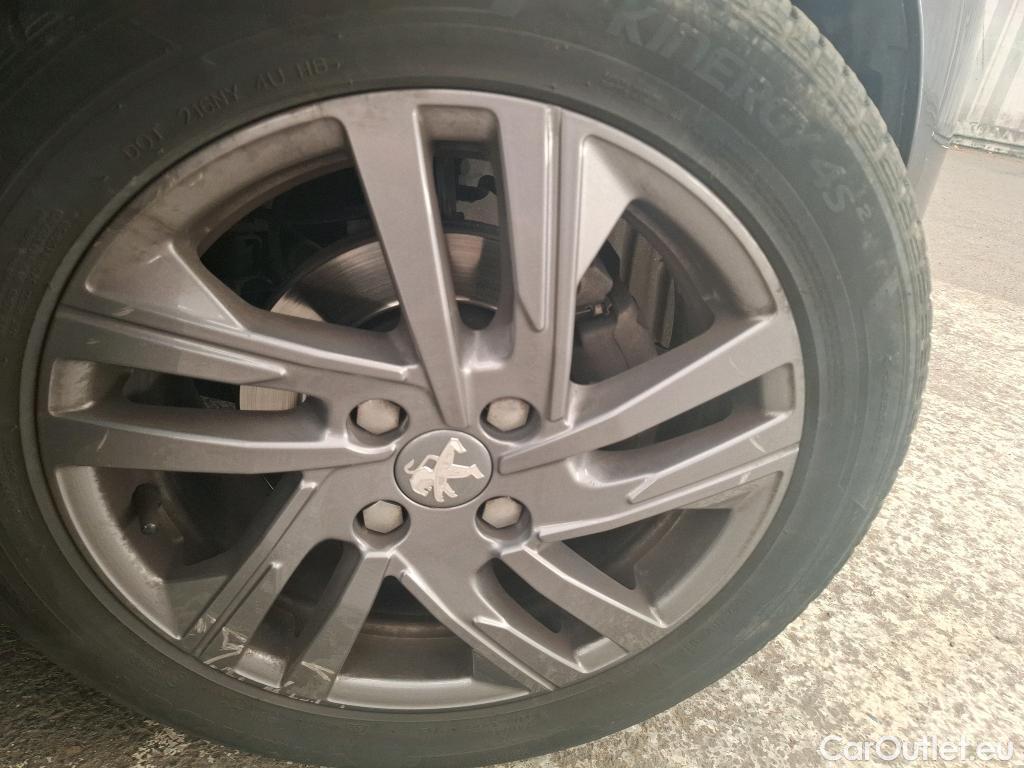  Peugeot  208   / 2019 / 5P / Berline Puretech 75 SS Active Business / GARANTIE STELLANTIS 10 ANS VOIR PHOTO 2 #25