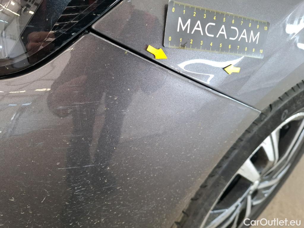  Peugeot  208   / 2019 / 5P / Berline PureTech 100 SS EAT8 Allure Pack / GARANTIE STELLANTIS 10 ANS VOIR PHOTO 2 #24
