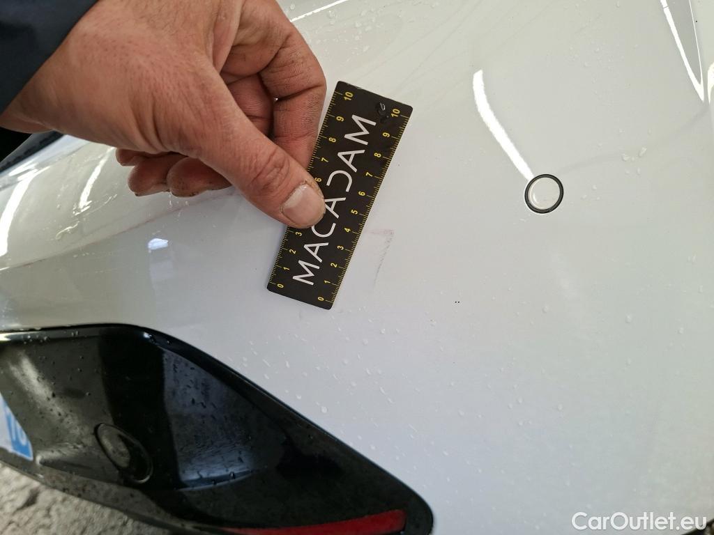  Peugeot  208   / 2019 / 5P / Berline PureTech 100 SS Allure Pack / GARANTIE STELLANTIS 10 ANS VOIR PHOTO 2 #24