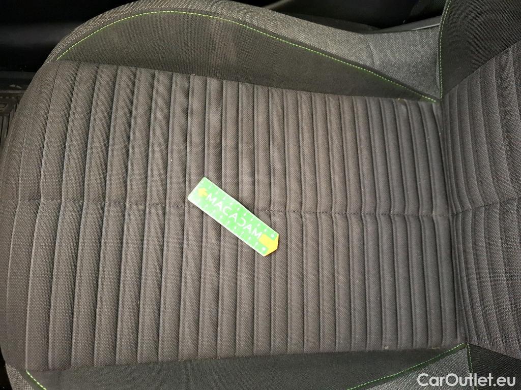  Peugeot  208   / 2023 / 5P / Berline PureTech 100 SS Active / GARANTIE STELLANTIS 10 ANS VOIR PHOTO 2 #18