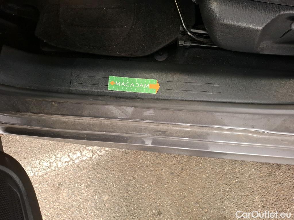  Peugeot  208   / 2019 / 5P / Berline Puretech 75 SS Active Business / GARANTIE STELLANTIS 10 ANS VOIR PHOTO 2 #12