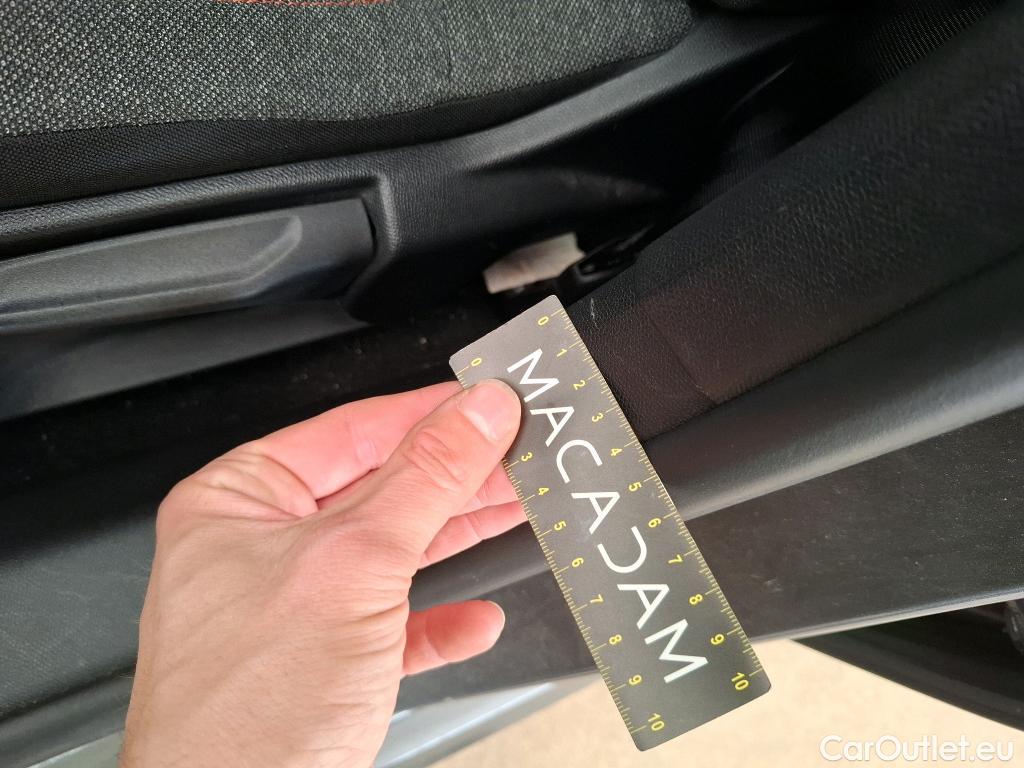 Peugeot  208   / 2019 / 5P / Berline Puretech 75 SS Active Business / GARANTIE STELLANTIS 10 ANS VOIR PHOTO 2 #49