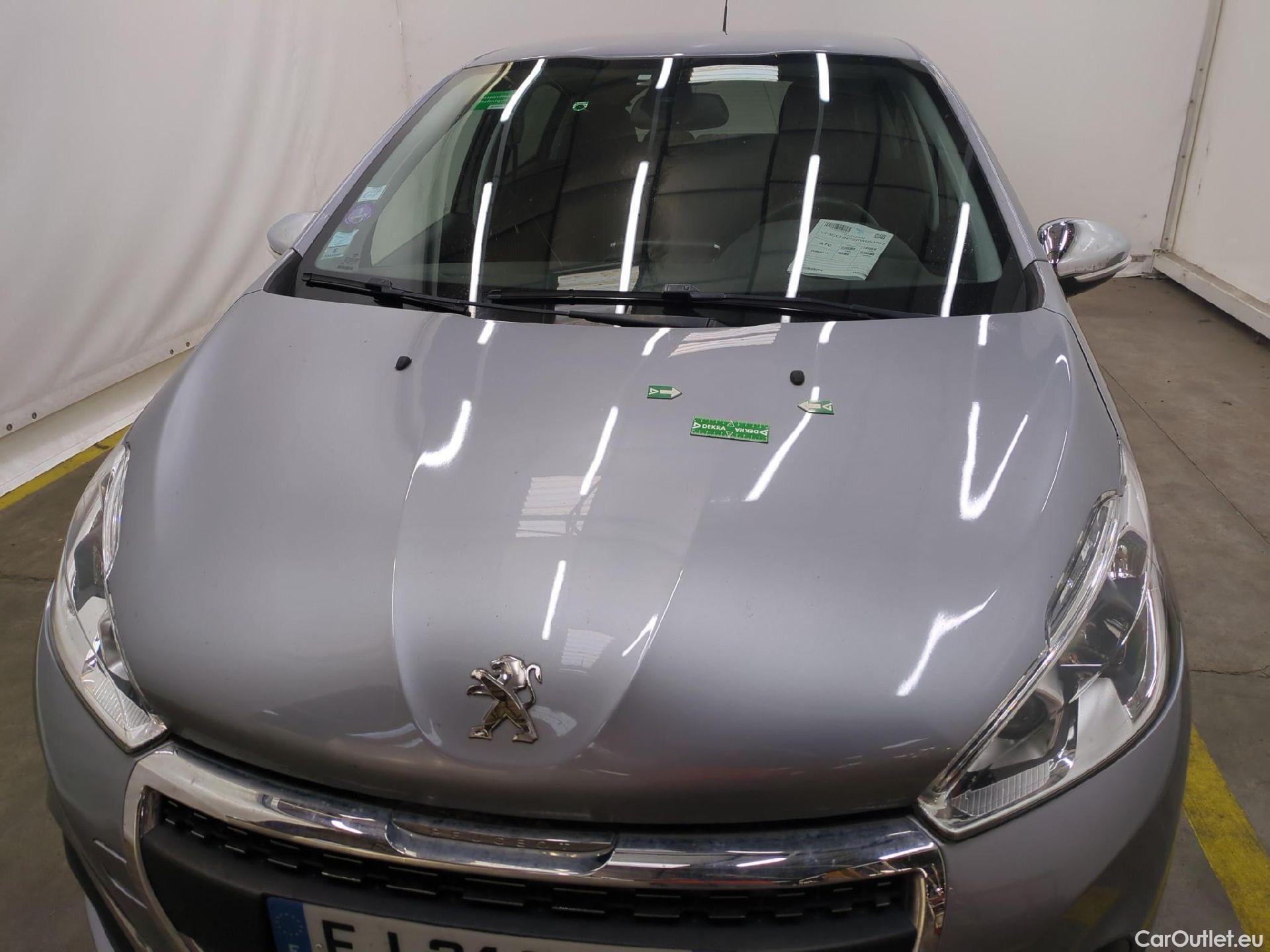 Peugeot  208  Allure Business 1.2 PureTech 110CV BVM6 E6dT / GARANTIE STELLANTIS 10 ANS VOIR PHOTO 2 #36