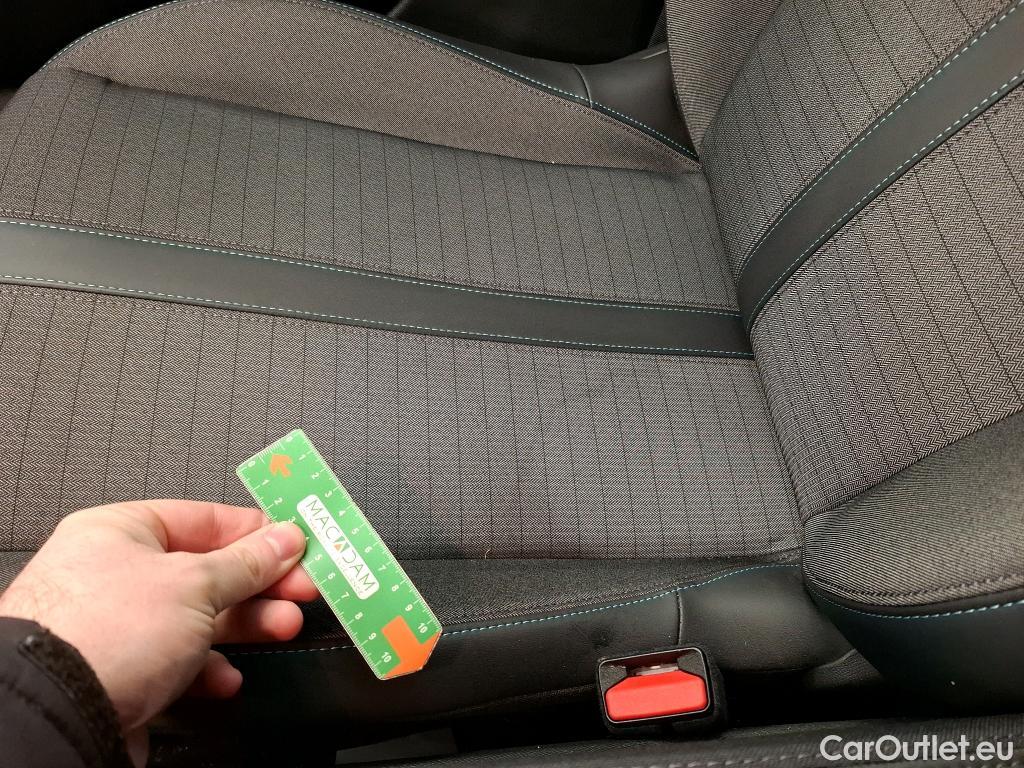  Peugeot  208   / 2019 / 5P / Berline PureTech 100 SS EAT8 Allure Pack / GARANTIE STELLANTIS 10 ANS VOIR PHOTO 2 #7