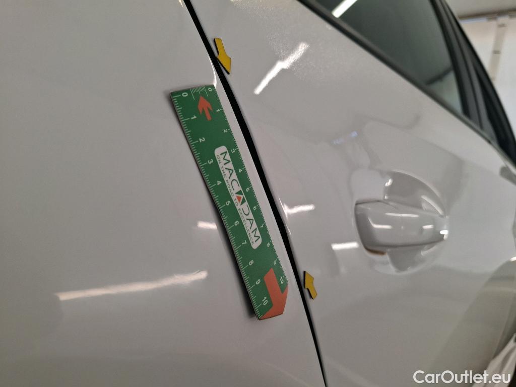  Peugeot  208   / 2023 / 5P / Berline PureTech 100 SS Active / GARANTIE STELLANTIS 10 ANS VOIR PHOTO 2 #4