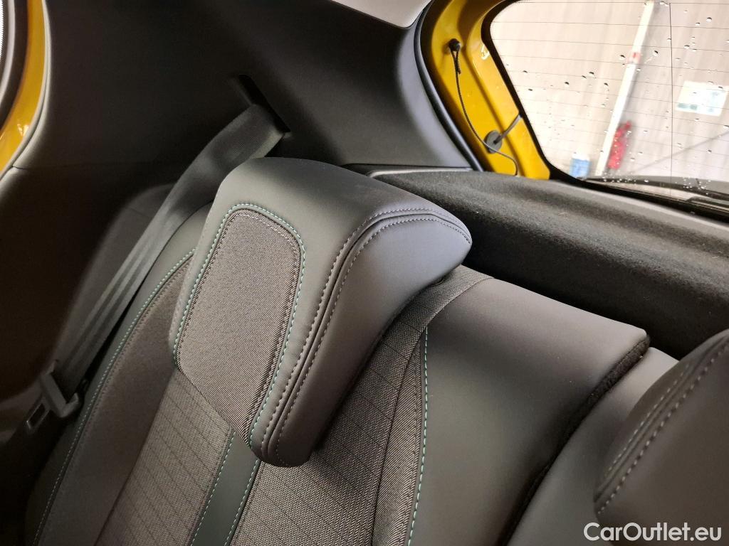  Peugeot  208   / 2019 / 5P / Berline PureTech 100 SS EAT8 Allure Pack / GARANTIE STELLANTIS 10 ANS VOIR PHOTO 2 #9