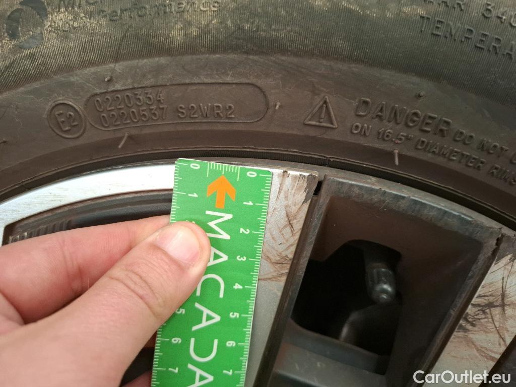  Peugeot  208   / 2023 / 5P / Berline PureTech 100 SS Active / GARANTIE STELLANTIS 10 ANS VOIR PHOTO 2 #12