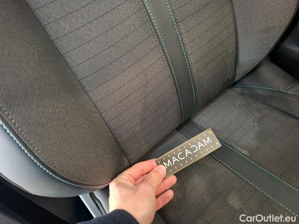  Peugeot  208   / 2019 / 5P / Berline PureTech 100 SS EAT8 Allure Pack / GARANTIE STELLANTIS 10 ANS VOIR PHOTO 2 #54