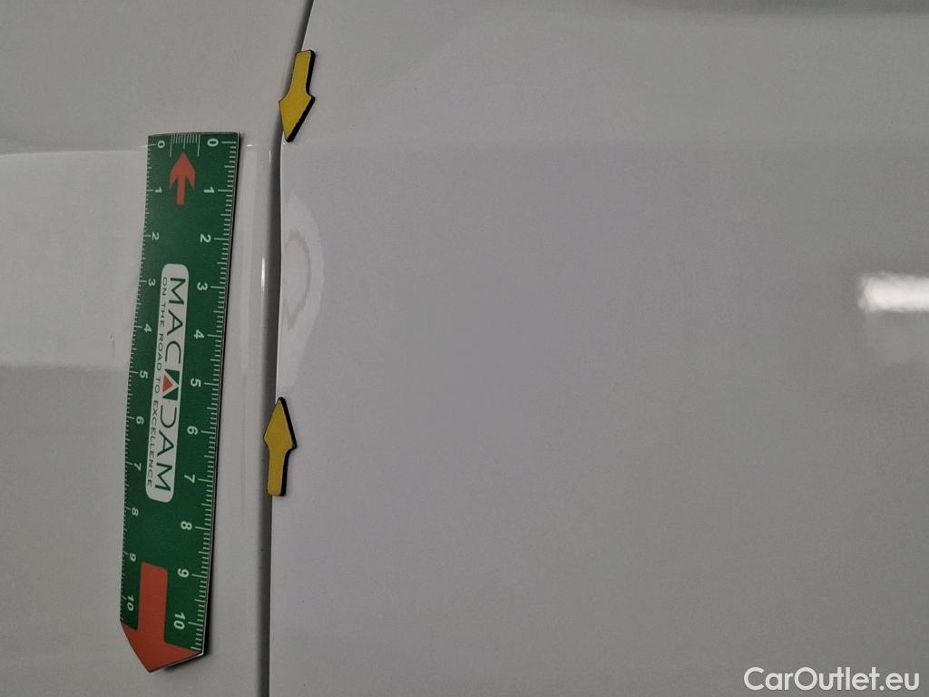  Peugeot  208   / 2023 / 5P / Berline PureTech 100 SS Active / GARANTIE STELLANTIS 10 ANS VOIR PHOTO 2 #10