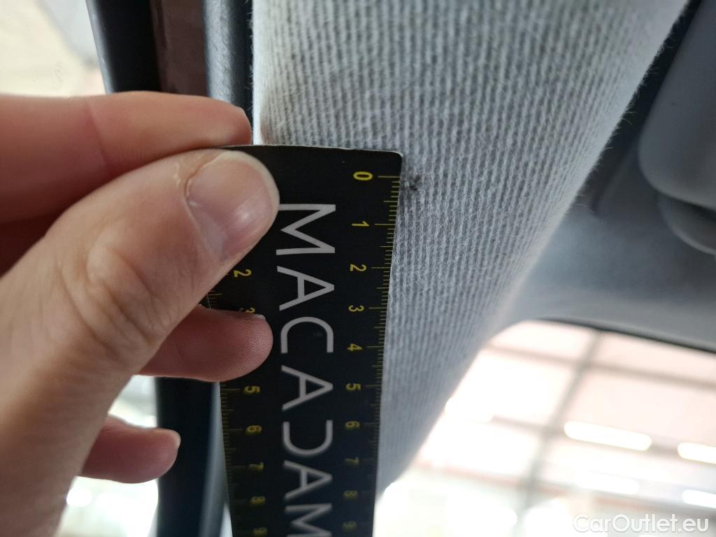  Peugeot  208   / 2019 / 5P / Berline PureTech 100 SS EAT8 Allure Pack / GARANTIE STELLANTIS 10 ANS VOIR PHOTO 2 #48