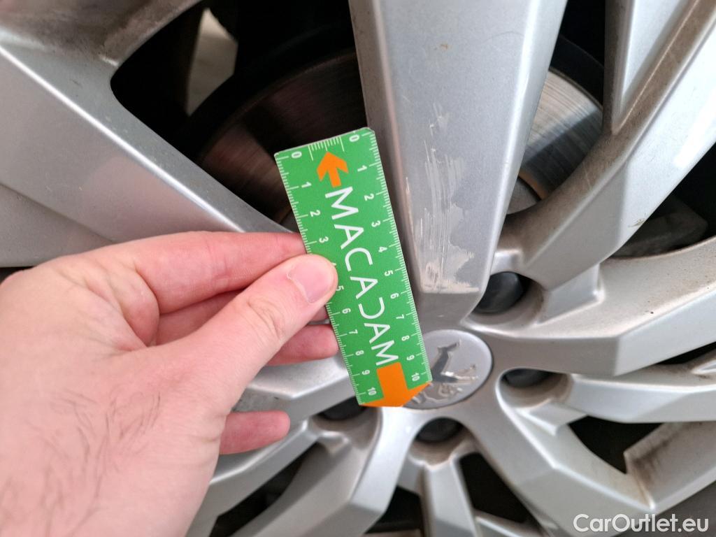  Peugeot  3008   / 2020 / 5P / SUV PureTech 130 SS EAT8 Active Pack / GARANTIE STELLANTIS 10 ANS VOIR PHOTO 2 #3