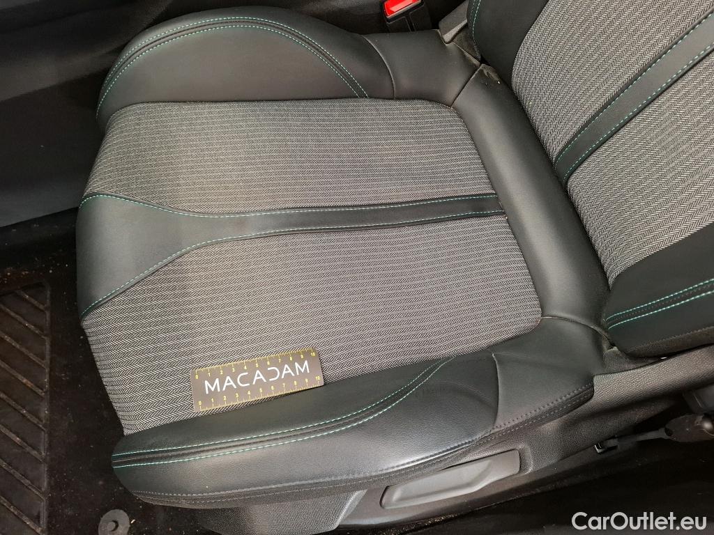 Peugeot  3008   / 2020 / 5P / SUV PureTech 130 SS Allure Pack / GARANTIE STELLANTIS 10 ANS VOIR PHOTO 2 #10