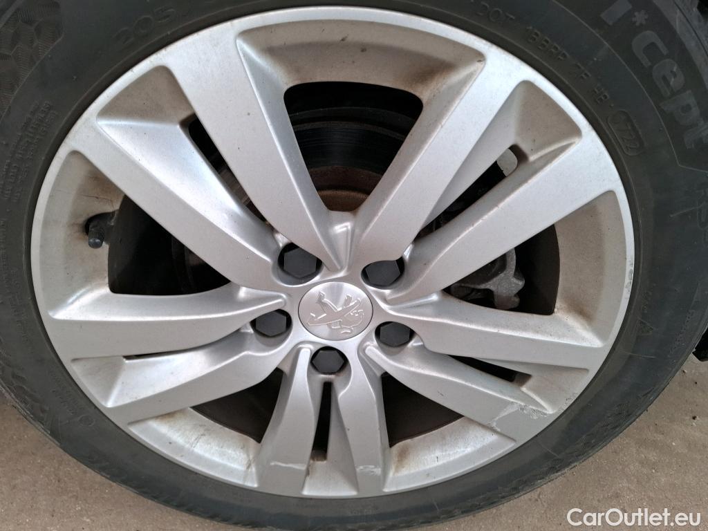  Peugeot  308   SW / 2017 / 5P / Break Puretech 110 SS Active Business / GARANTIE STELLANTIS 10 ANS VOIR PHOTO 2 #19