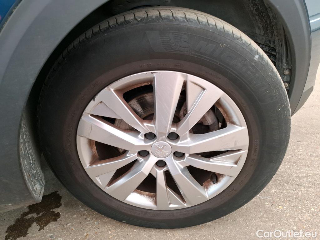  Peugeot  3008   / 2020 / 5P / SUV PureTech 130 SS EAT8 Active BUS / GARANTIE STELLANTIS 10 ANS VOIR PHOTO 2 #4
