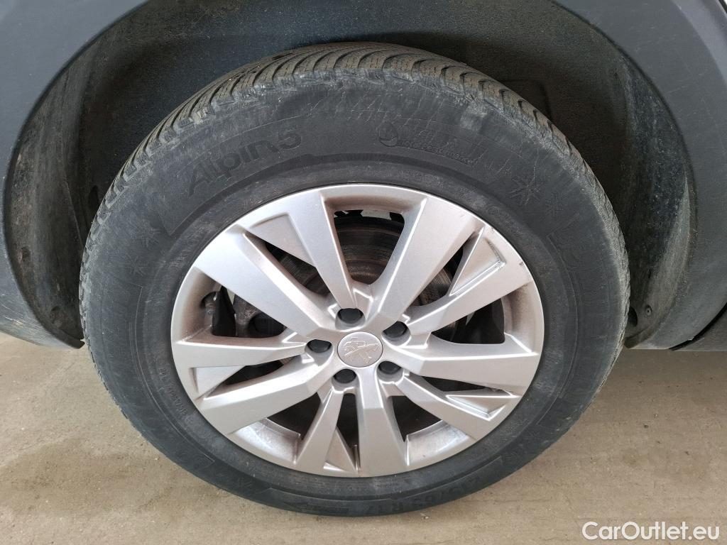  Peugeot  5008   / 2016 / 5P / SUV Puretech 130 SS ACTIVE BUSINESS / GARANTIE STELLANTIS 10 ANS VOIR PHOTO 2 #2