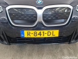 iX3