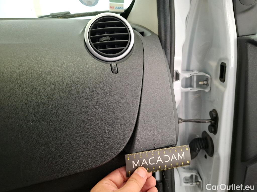  Renault  Kangoo  Z.E. 33 Maxi Grand Volume Extra BVA #53