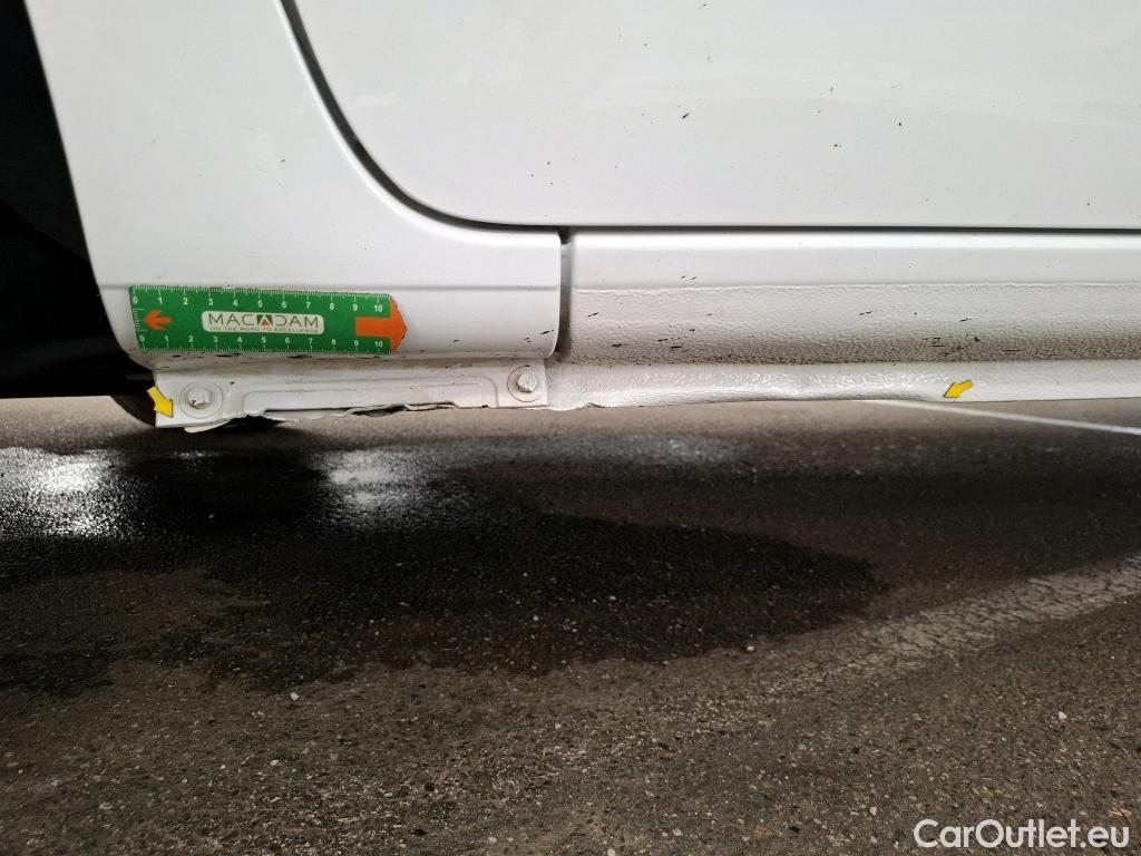  Renault  Kangoo  Z.E. 33 Maxi Grand Volume Extra BVA #15