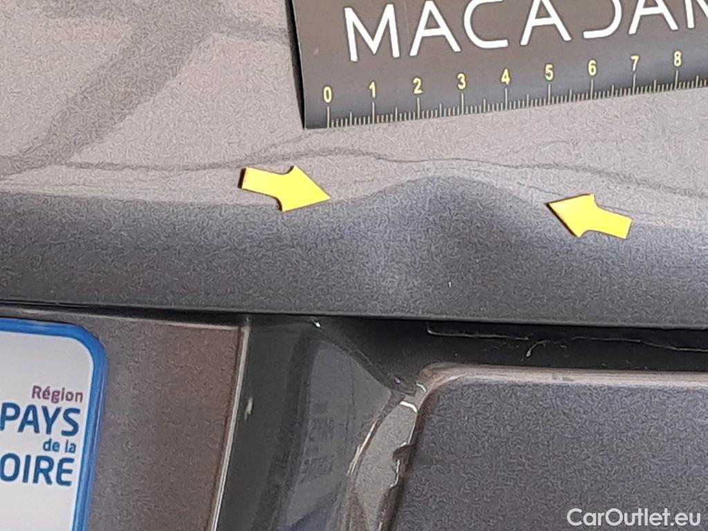  Citroen  C3  Feel Pack 1.2 PureTech 80CV BVM5 E6d #9