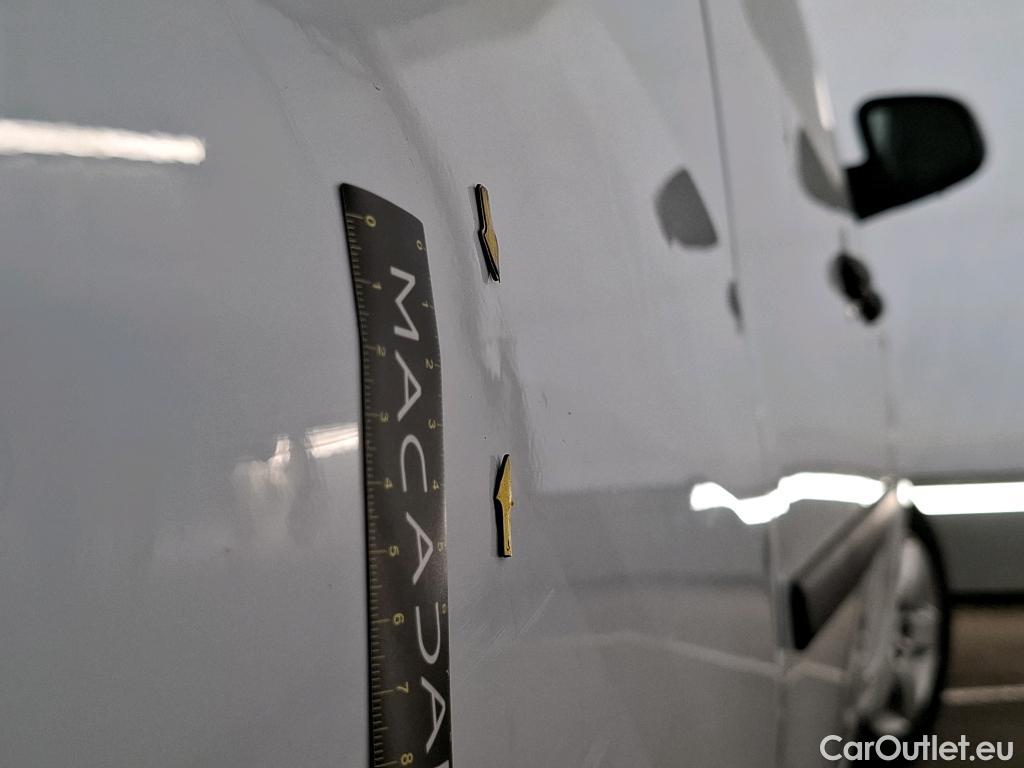  Renault  Kangoo  Z.E. 33 Maxi Grand Volume Extra BVA #26