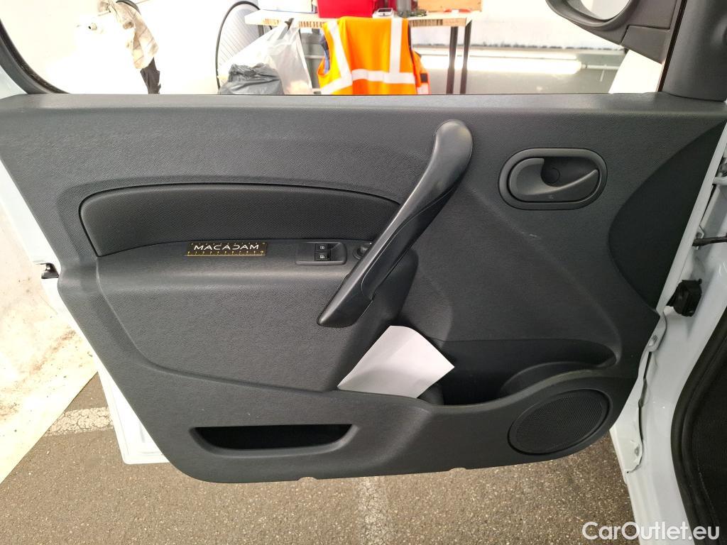  Renault  Kangoo  Z.E. 33 Maxi Grand Volume Extra BVA #114