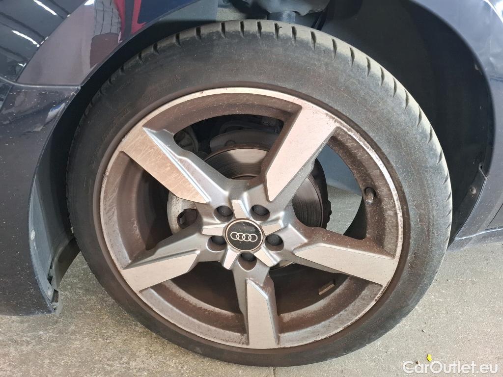  Audi  A1 Sportback AUDI  / 2018 / 5P / Berline 1.0 TFSI 95 S tronic 7 Advanced 2(SL) #31