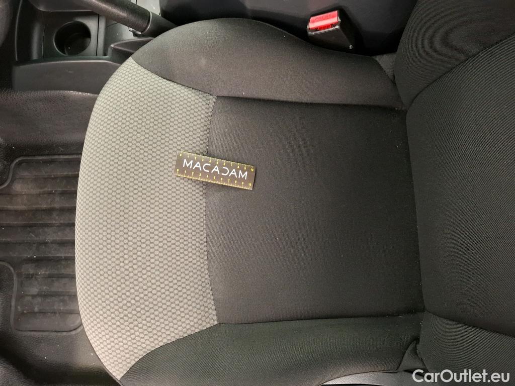 Renault  Kangoo  Z.E. 33 Maxi Grand Volume Extra BVA #76