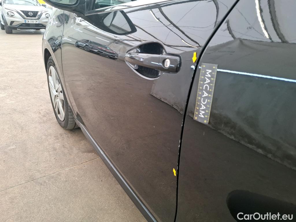  Peugeot  208  Allure Business 1.2 PureTech 110CV BVM6 E6dT #47
