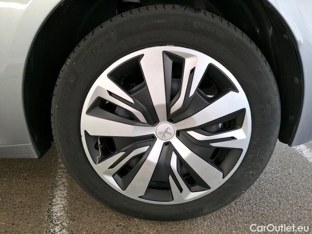  Peugeot  208  Active Pack 1.2 PureTech 100CV BVM6 E6d #7