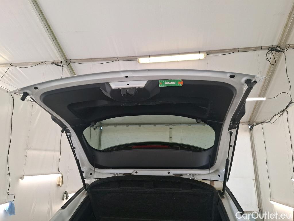  Peugeot  2008  Allure Pack 1.2 PureTech 130CV BVA8 E6d #13