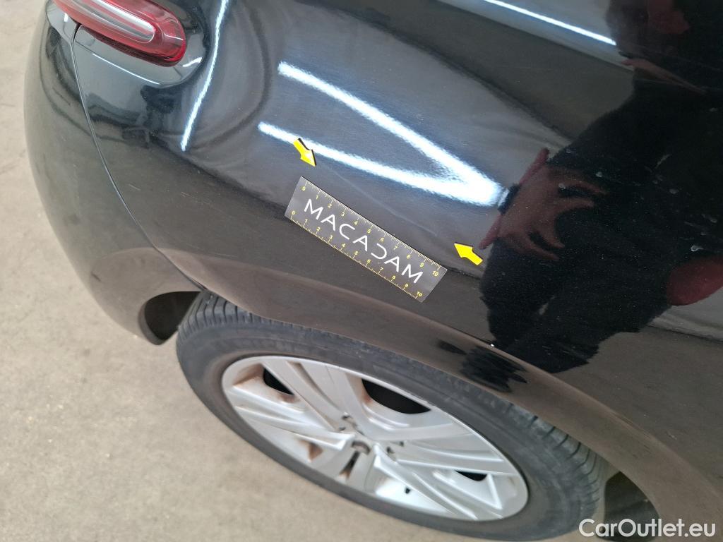  Peugeot  208  Allure Business 1.2 PureTech 110CV BVM6 E6dT #3