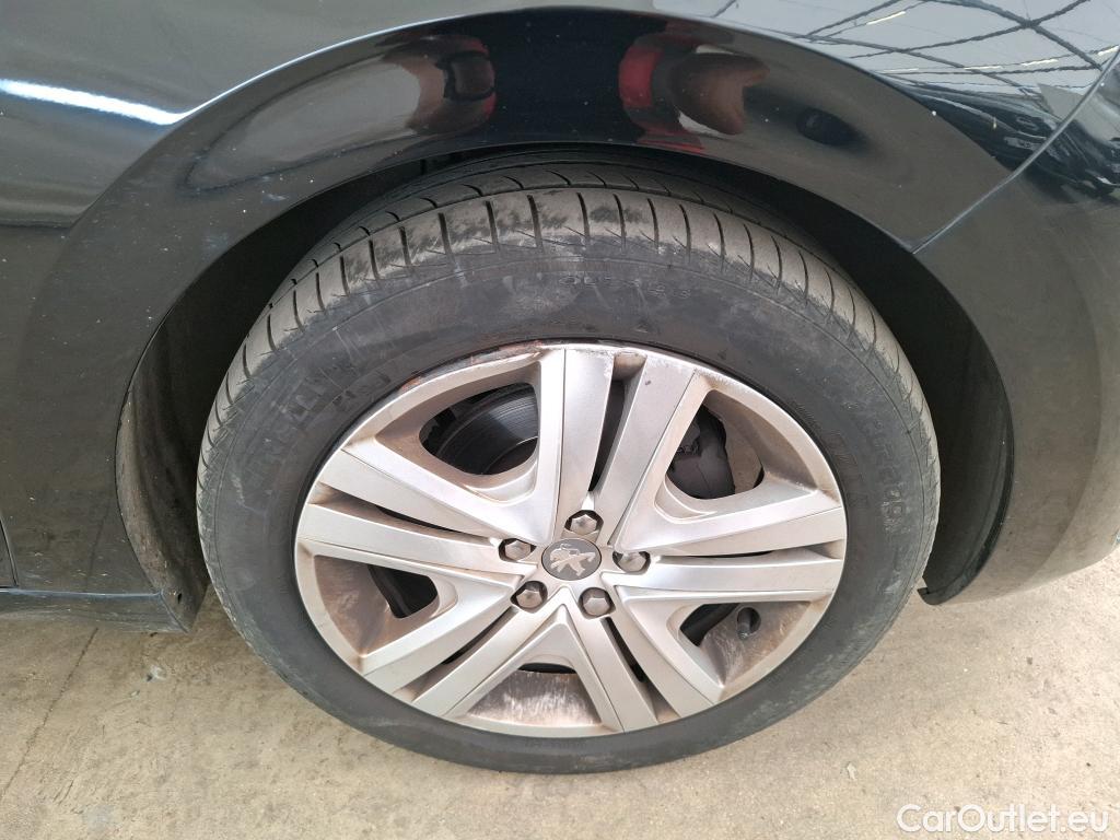  Peugeot  208  Allure Business 1.2 PureTech 110CV BVM6 E6dT #10