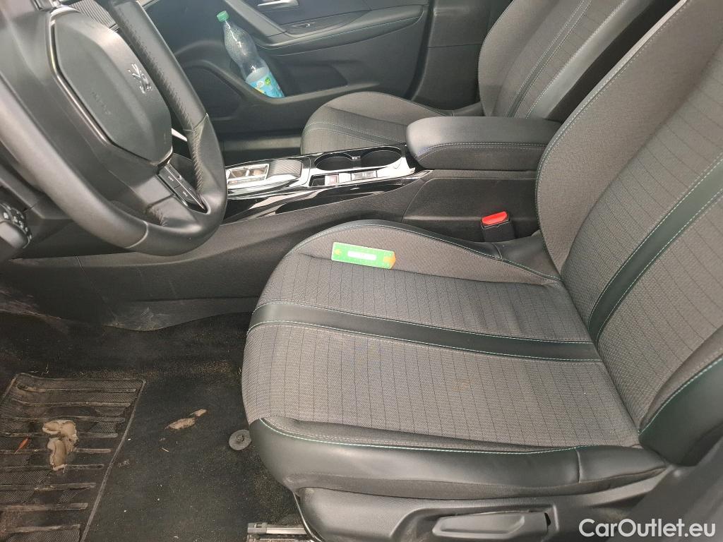  Peugeot  2008  Allure Pack 1.2 PureTech 130CV BVA8 E6d #20
