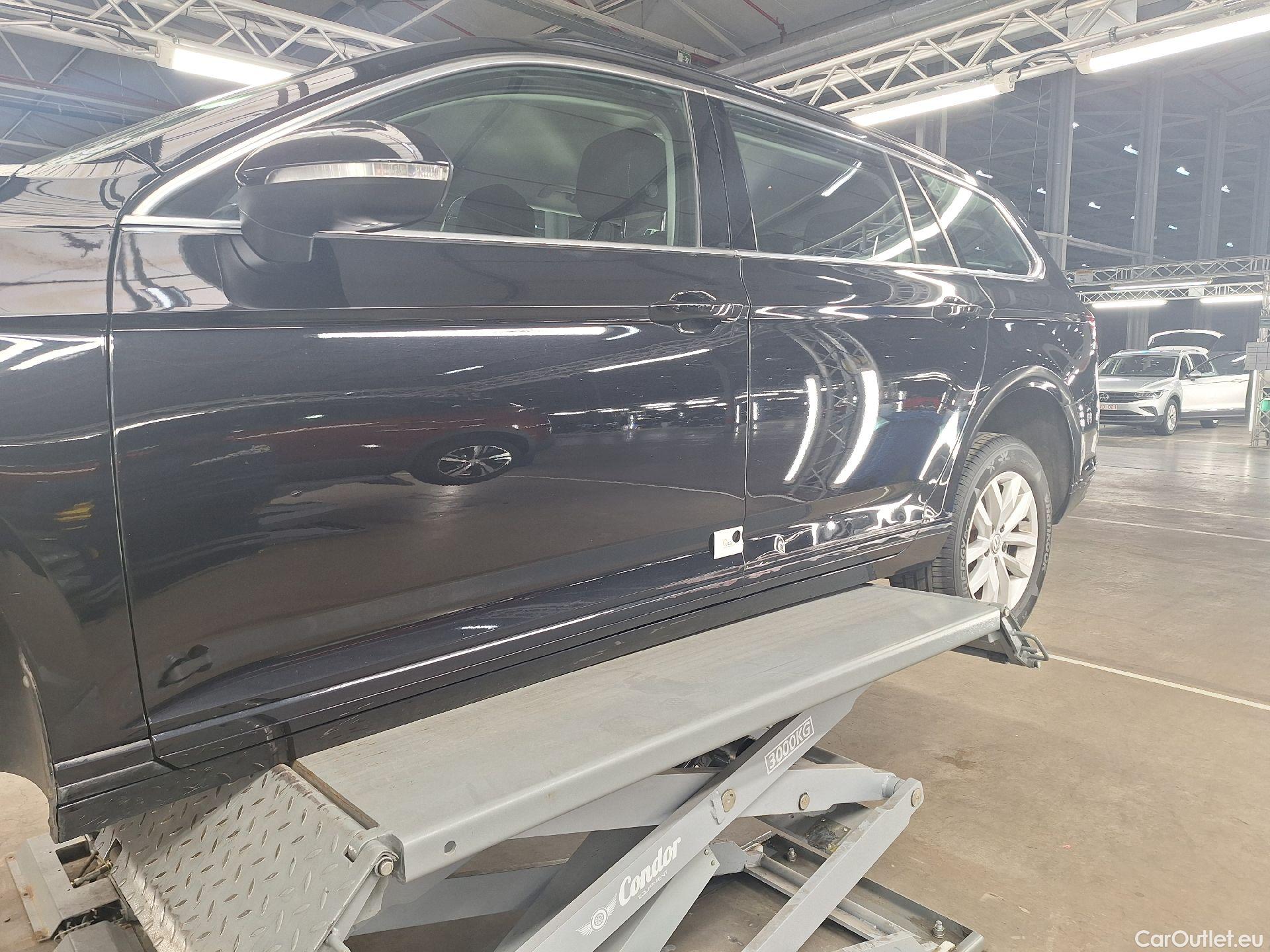  Volkswagen  Passat VW,  Variant FL'19, Volkswagen  Variant 2.0 TDI SCR 110kW Style  #34