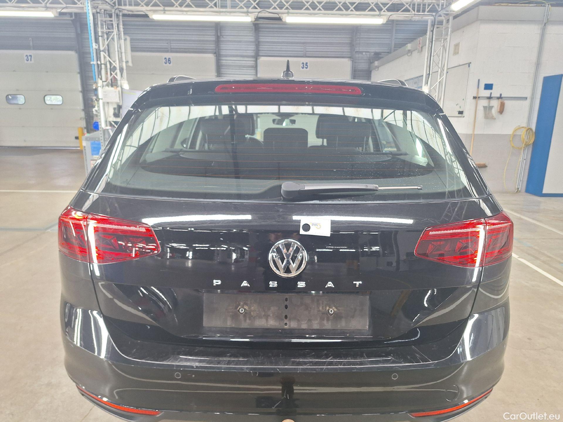  Volkswagen  Passat VW,  Variant FL'19, Volkswagen  Variant 2.0 TDI SCR 110kW Style  #18