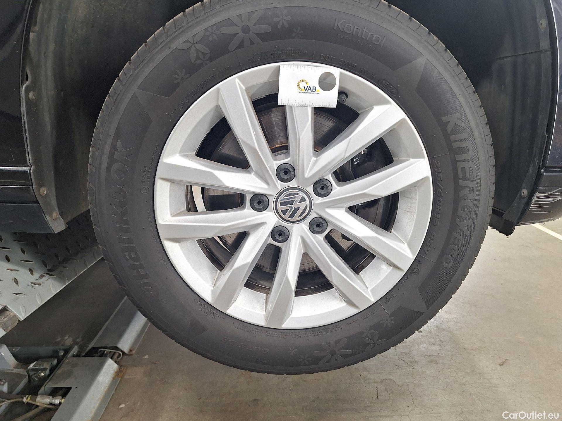  Volkswagen  Passat VW,  Variant FL'19, Volkswagen  Variant 2.0 TDI SCR 110kW Style  #69