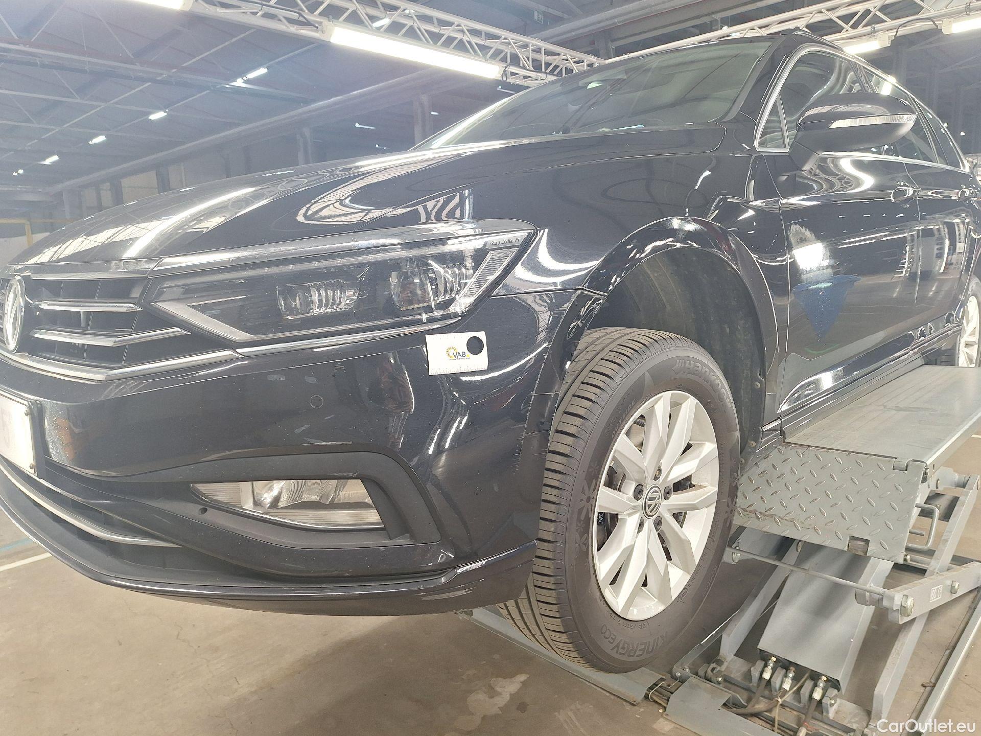  Volkswagen  Passat VW,  Variant FL'19, Volkswagen  Variant 2.0 TDI SCR 110kW Style  #28