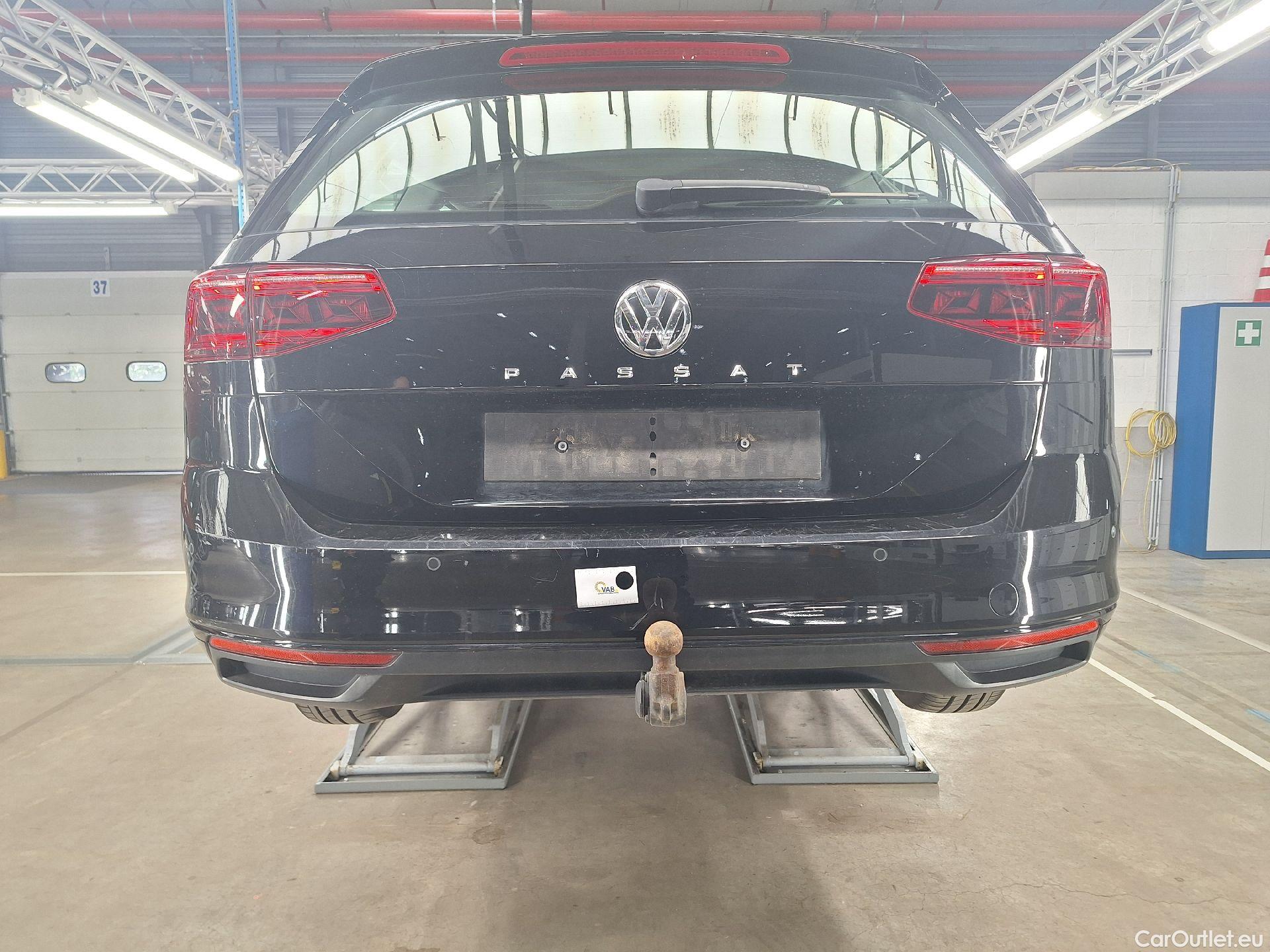  Volkswagen  Passat VW,  Variant FL'19, Volkswagen  Variant 2.0 TDI SCR 110kW Style  #43
