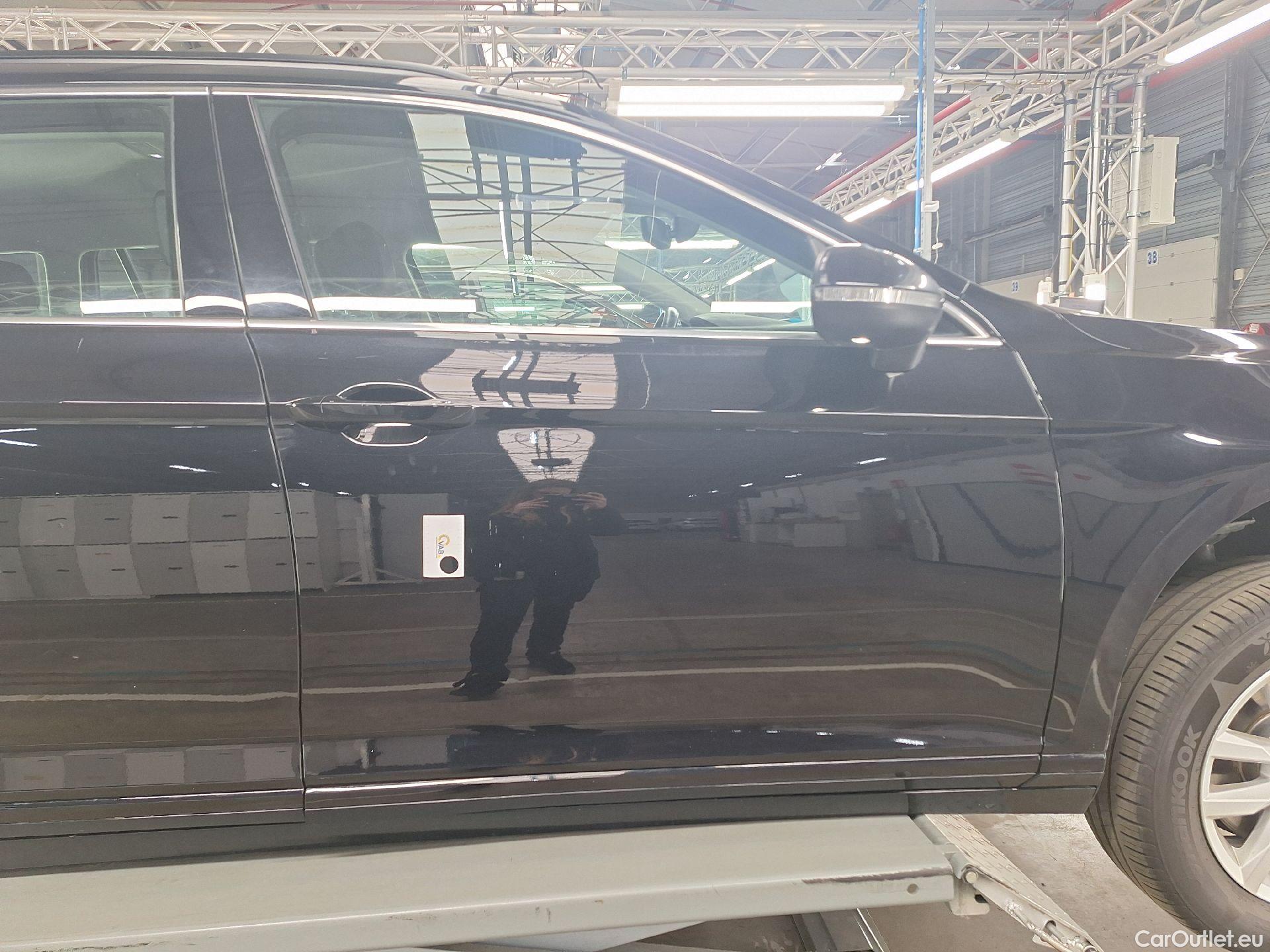  Volkswagen  Passat VW,  Variant FL'19, Volkswagen  Variant 2.0 TDI SCR 110kW Style  #62