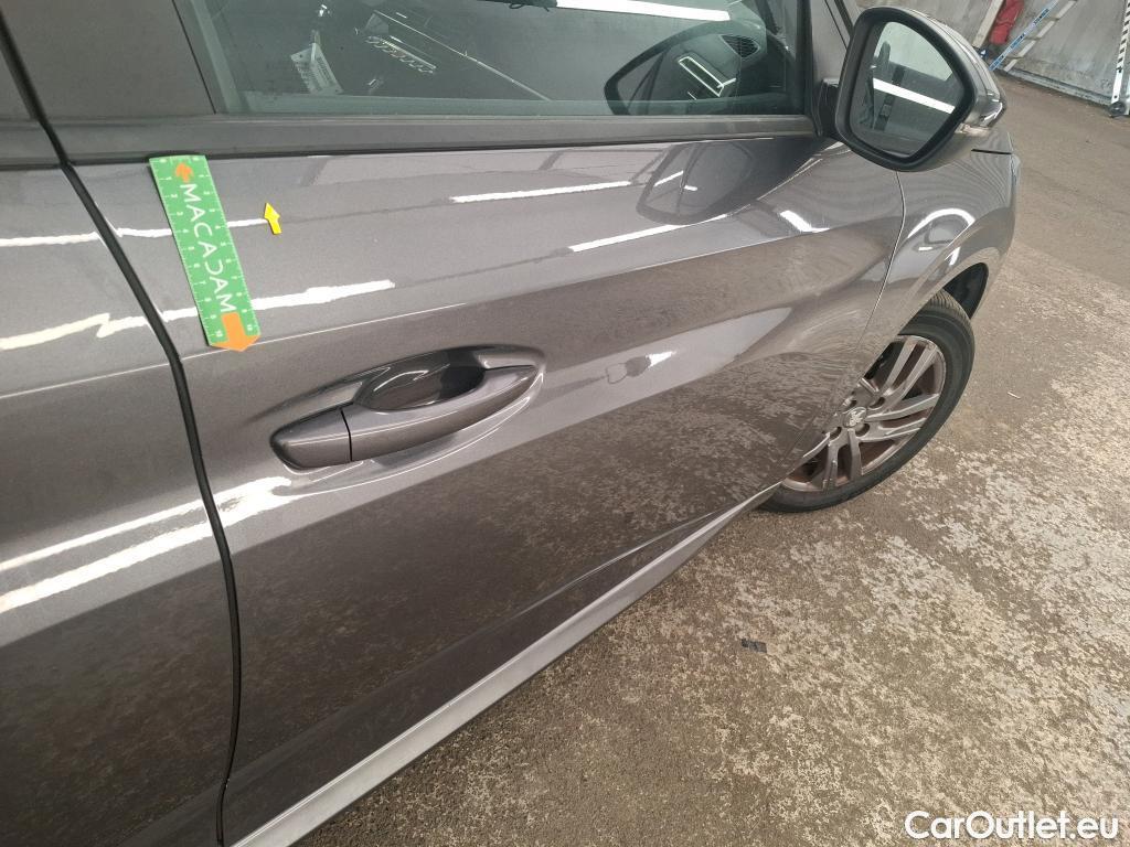  Peugeot  208 PEUGEOT  / 2019 / 5P / Berline Puretech 75 S&S Active Business #42