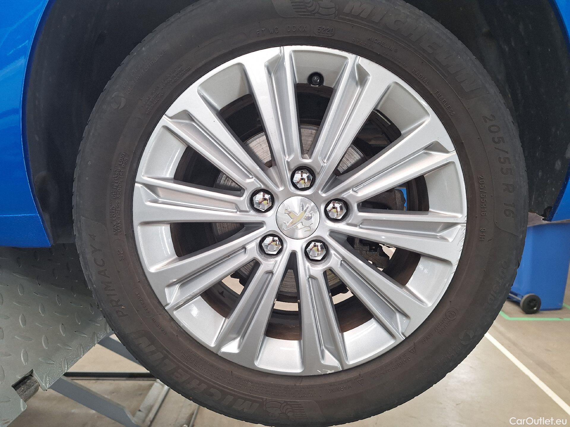  Peugeot  308 Peugeot,  FL'17,  1.5BHDi 130 Allure Pa.EAT8 #28